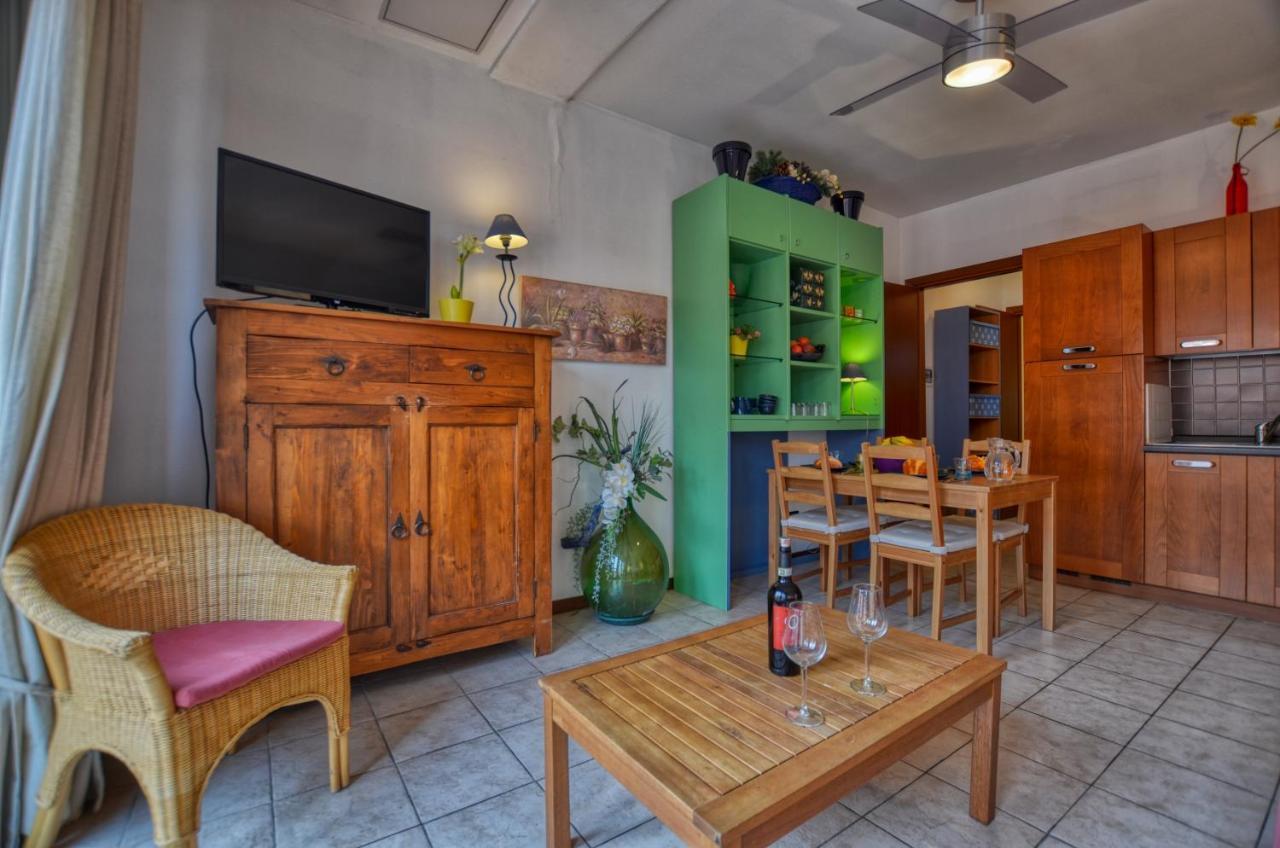Cipresso 20 - 21 Am Wasser Apartment Acquaseria Bagian luar foto