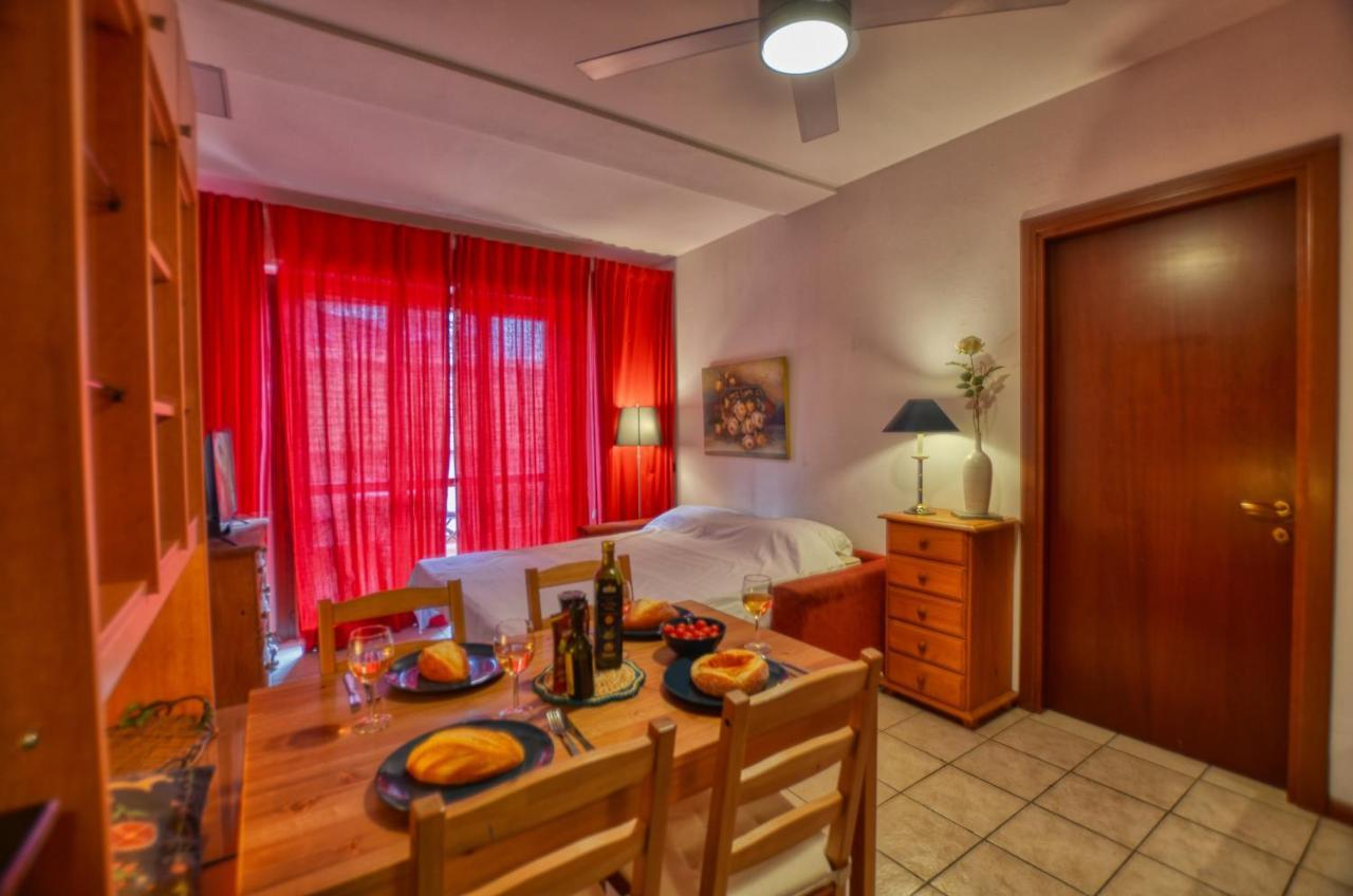 Cipresso 20 - 21 Am Wasser Apartment Acquaseria Bagian luar foto